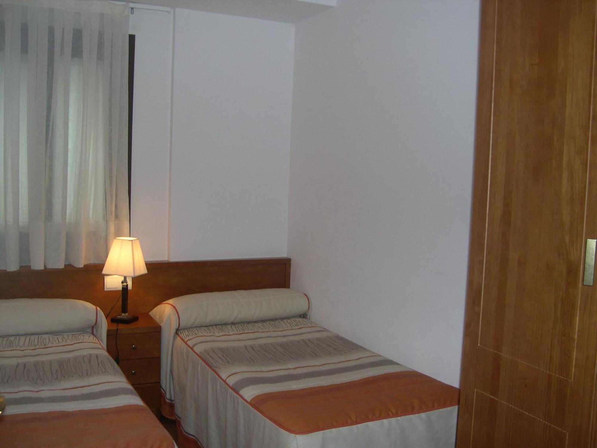 Apartamentos Estop Sahun Exterior photo